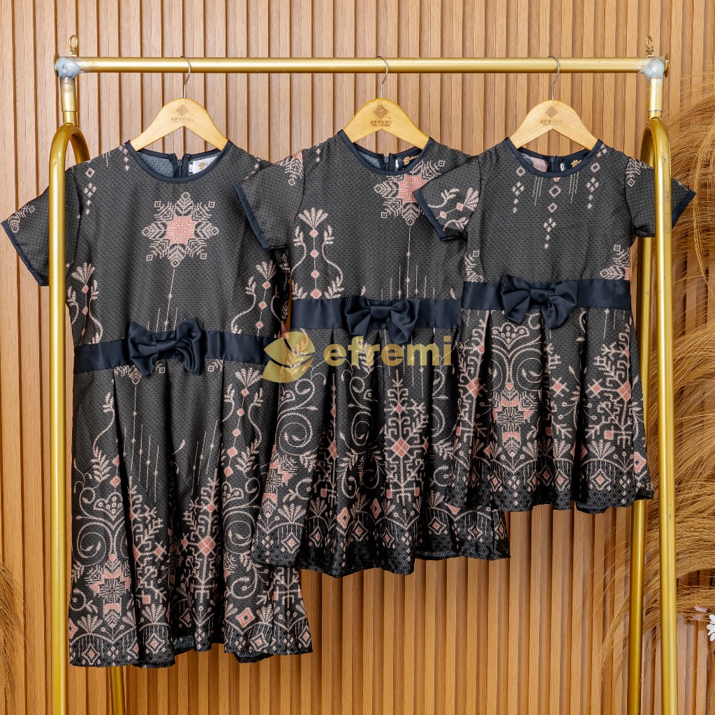 EF142 DRESS BATIK ANAK PEREMPUAN/ GAUN BATIK SATIN WANITA/ BATIK SATIN SARIMBIT/ COUPLE IBU ANAK