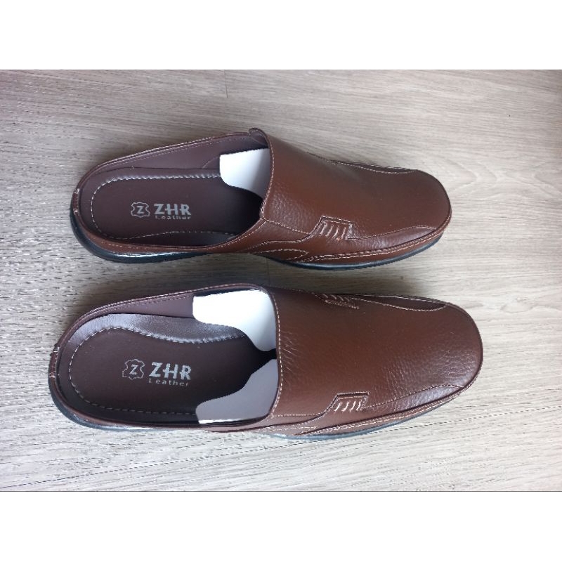 Sepatu tutong  pria kulit sapi