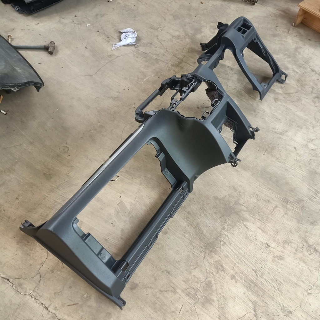 Rangka Meja Dashboard Avanza Veloz Grand New