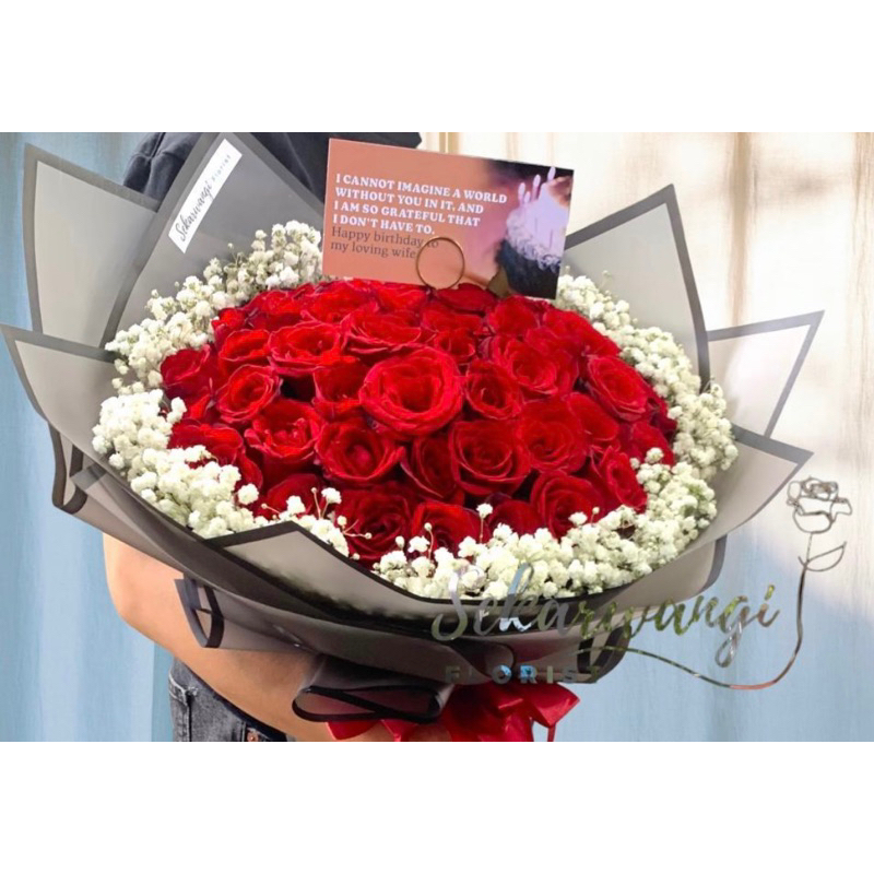 buket bunga ulang tahun / bungabulang tahun / bunga wisuda / buket ulangtahun / buket mawar jumbo / 