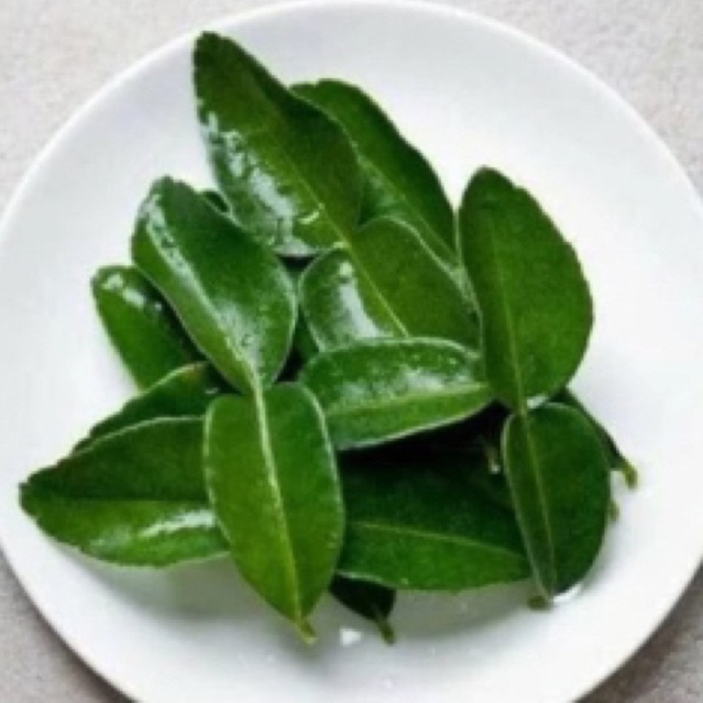 

SAYUR dan Rempah ( Daun Jeruk )