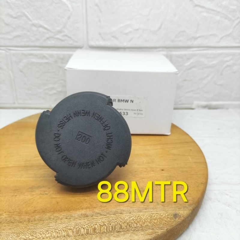 TUTUP RADIATOR BMW TUTUP TABUNG RADIATOR BMW E30 E34 E36 E38 E39 E46 E60 E38 E65 E61 ASLI