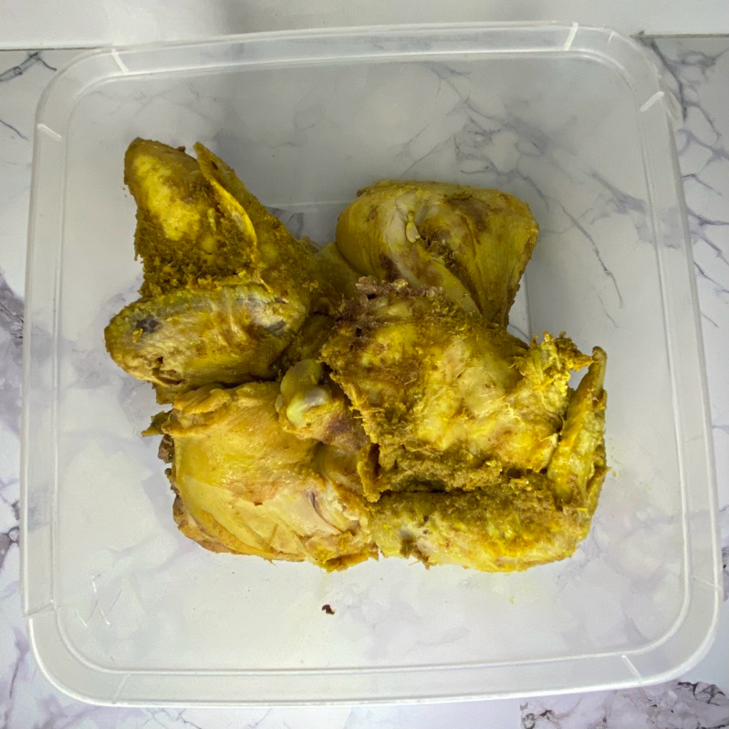 

Ayam Ungkep 1 Ekor Potong 4