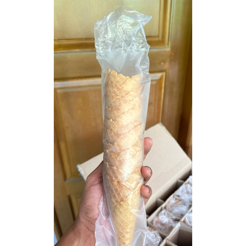 

cone waffle ice cream