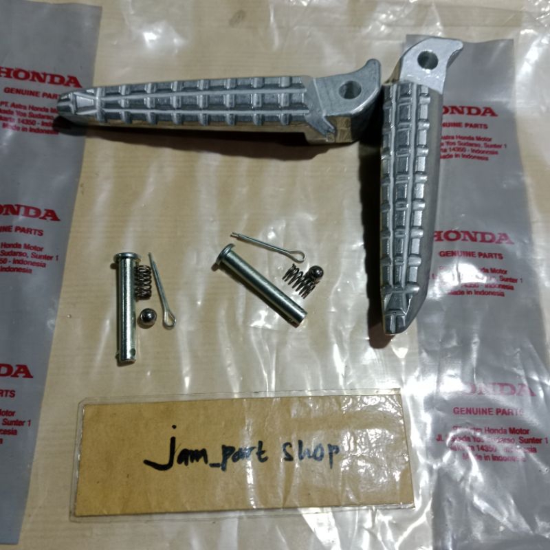 foot step pijakan kaki belakang honda cbr cb150r