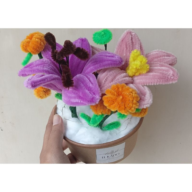 El Kado Bunga Dalam Mangkok