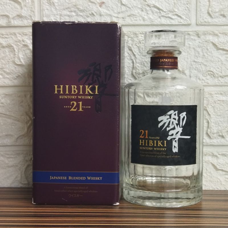 Botol bekas Hibiki 21 Years Old 700ml