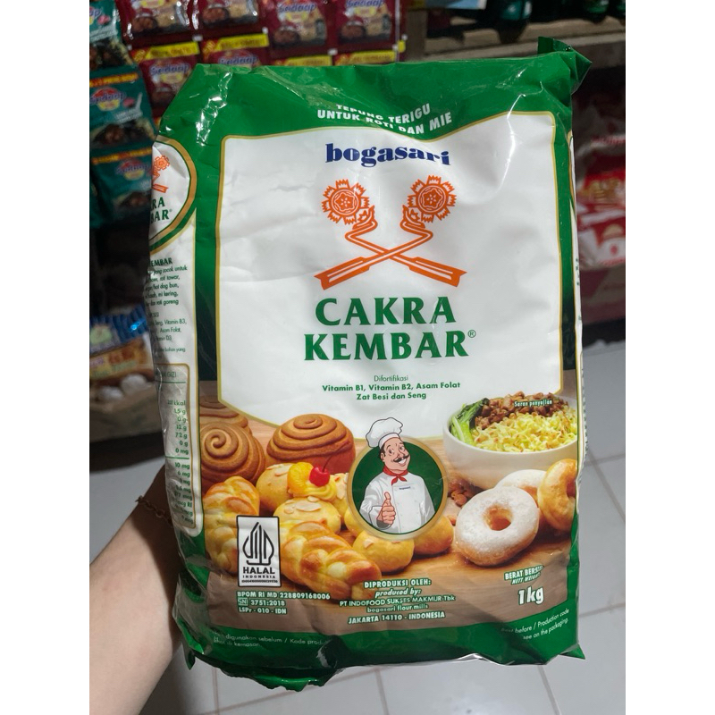 

TEPUNG CAKRA KEMBAR 1kg