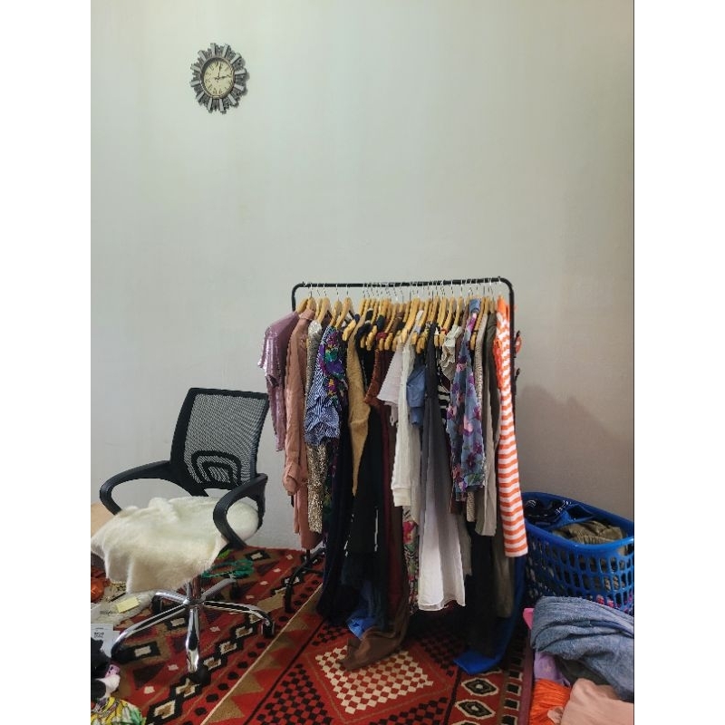 THRIFT, PRELOVED DRESS, ROK SKIRT, ATASAN, KEMEJA, KAOS, DASTER, SETELAN BLAZER