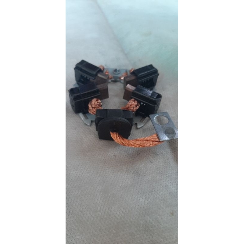 carbon starter brostel kul arang dinamo starter nissan xtrail 2007 - 2021 ( xtrail T31 / T32 )