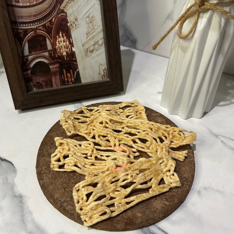 

kerupuk / keripik mie ubi panjang 100gr