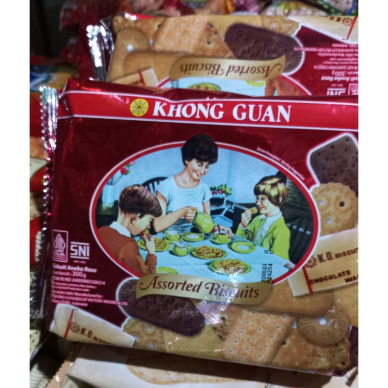 

Khong Guan Assorted Biscuit Isi @300g