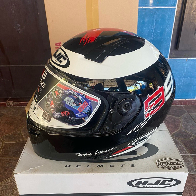 Helm Original Yamaha HJC Special Edition Jorge Lorenzo