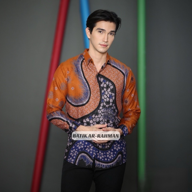 KEMEJA BATIK PRIA LENGAN PANJANG Kemeja Dobby Slimfit Motif Elegant Warna Orange Ungu 724069 Cap 72 