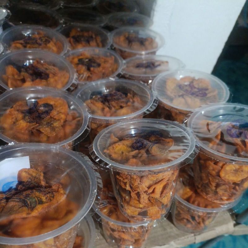 

kripik pisang arsyila