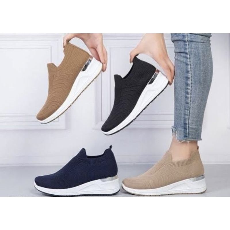 SEPATU RAJUT COLLIN ( YY  )