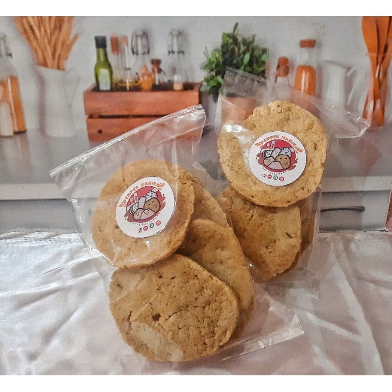 

KERUPUK KULIT IKAN TENGGIRI