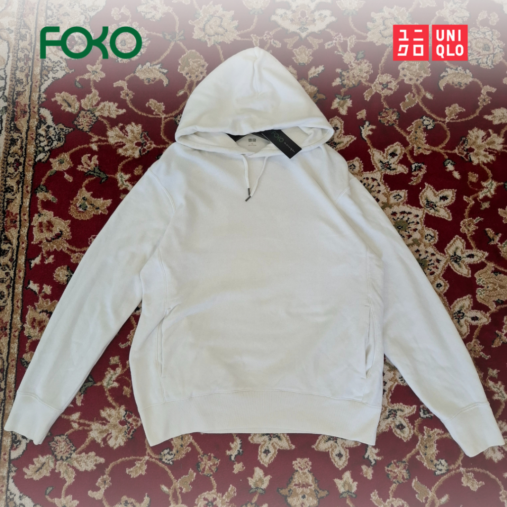 UNIQLO - HOODIE PUTIH sz XL