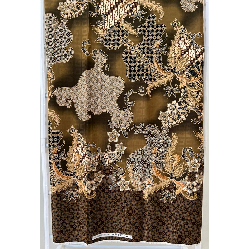 Kain batik sutera / kain sutera / kain sutra / sutera / sutra / batik