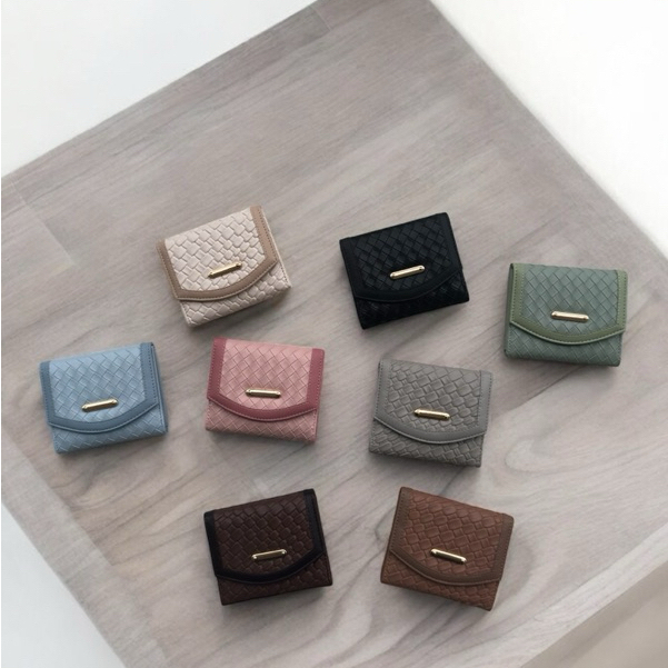 DOMPET ANYAMAN FLAP LIPAT MINI WANITA SLOT KARTU TERBARU