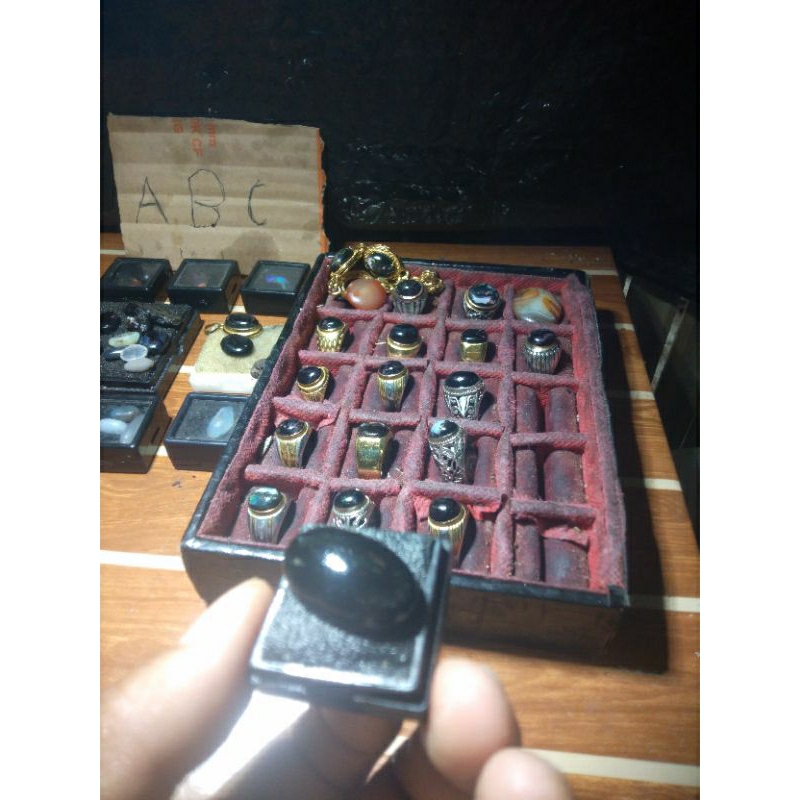 BLACK OPAL SEMPUR