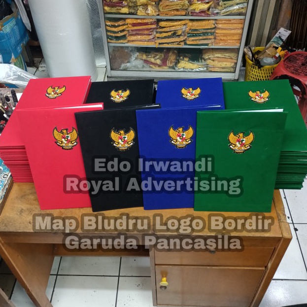 

BISA COD Map Bludru Upacara Map Upacara Map Bordir Garuda Ready Berkualitas Hitam