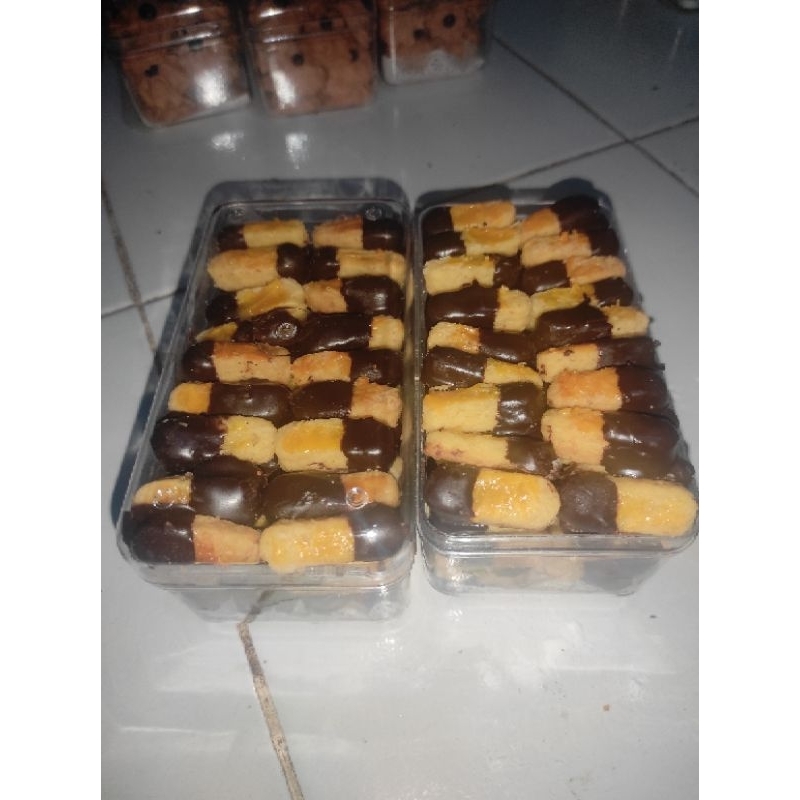 

Kue Kering Kastengel Coklat Keju / Kastengel Putih Oreo