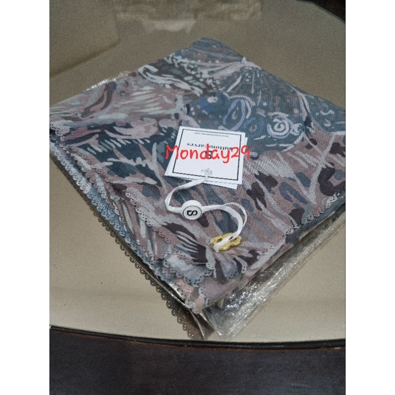 Buttonscarves As Is Farsha - Khaki (pesanan)