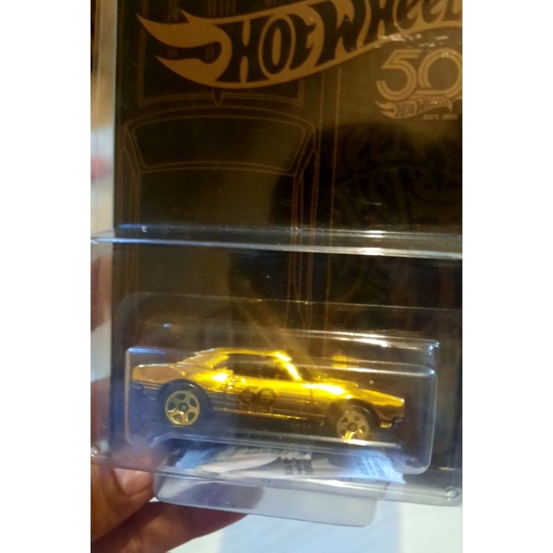 HOT WHEELS 50TH ANNIVERSARY CASE CAR CAMARO BLACK GOLD BUKAN BLACK PEARL LIMITED