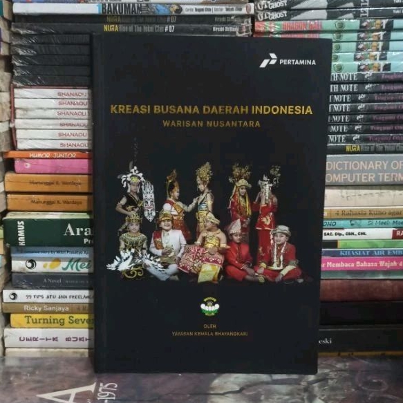 Buku Original KREASI BUSANA DAERAH INDONESIA WARISAN NUSANTARS Bekas