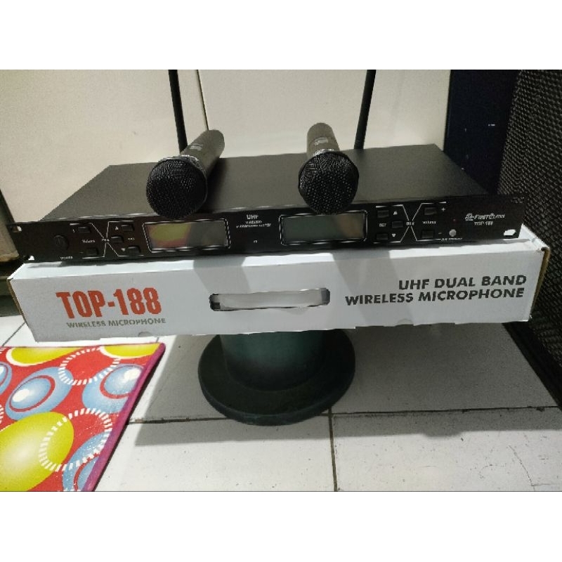 MIC WERLESS FRISRTCLASS TOP 188 HANDHELD ORIGINAL