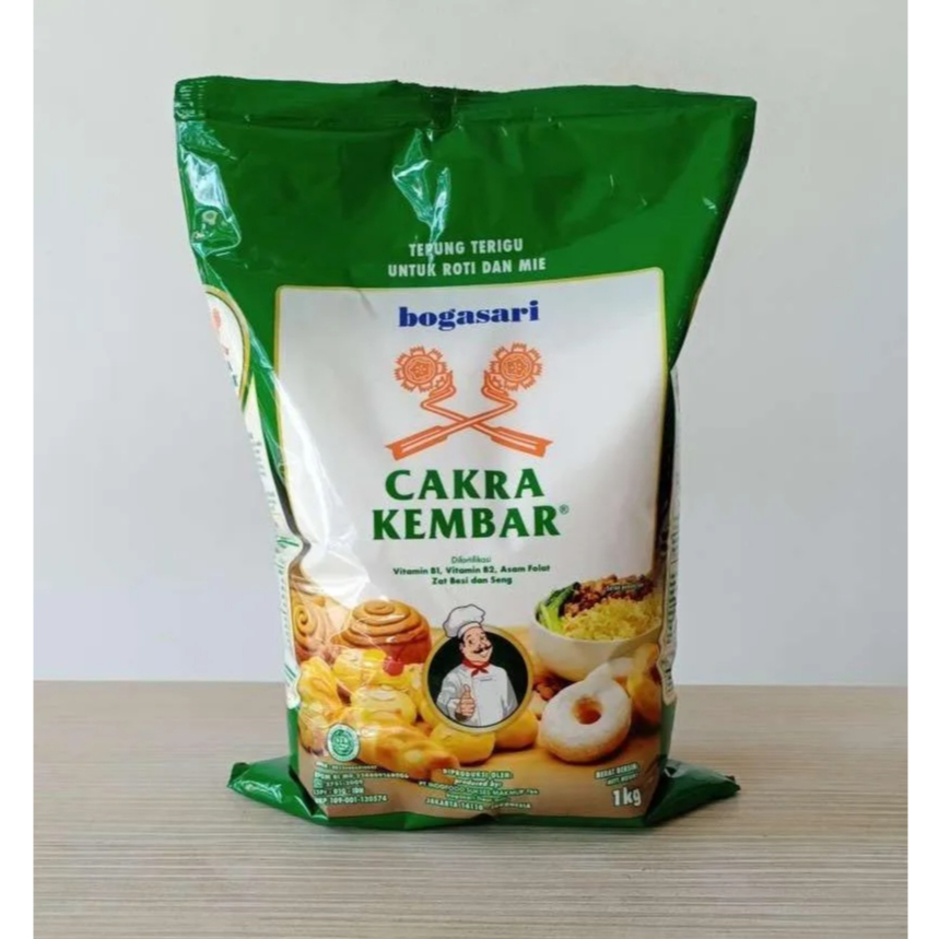 

Tepung Terigu Cakra Kembar Premium 1kg