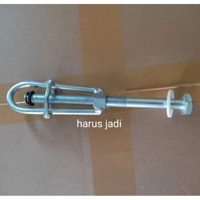 gantungan ban serep Daihatsu grandmax