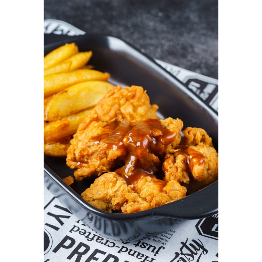 

CHICKEN FRIED STEAK WITH BBQ SAUCE