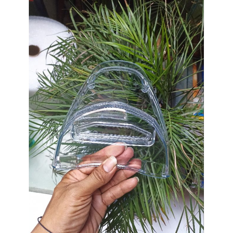 Cms. Bening Mika kaca lampu stop rem belakang Verza / Megapro new Primus 2006 cb verza