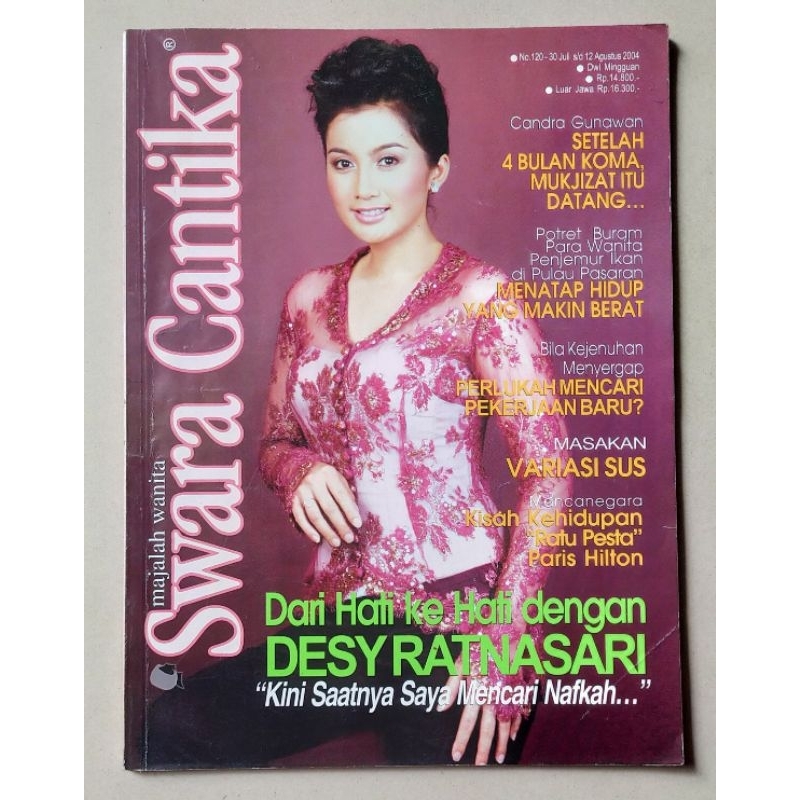 Majalah Swara Cantika no.120 / 30 Juli 2004 : Cover Desy Ratnasari - Paris Hilton
