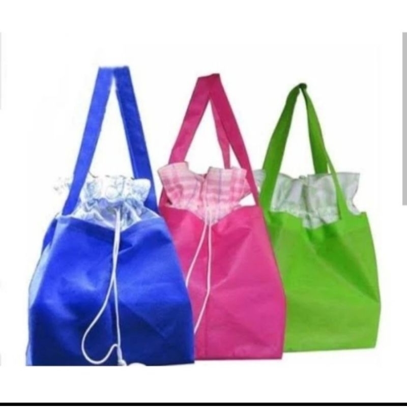 

Tas Spunbond Serut uk 22*22 (1 lusin)