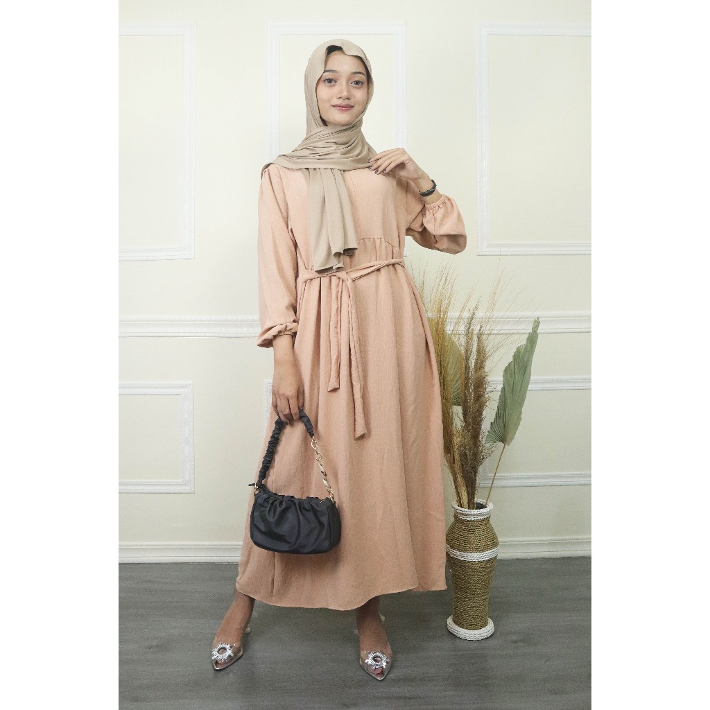 Kiaria - Midi Dress Crinkle Airflow Premium Gamis Crinkle Busui Friendly Terlaris Delina