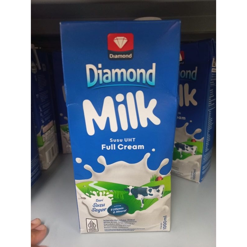 

Diamond Milk Susu UHT 1 Liter