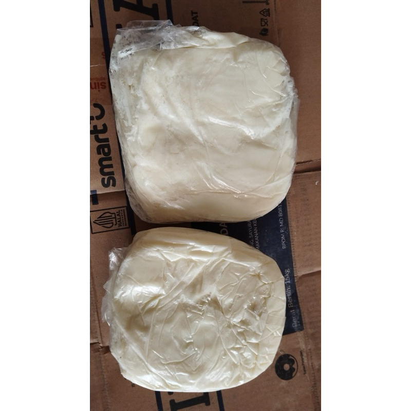 

minyak padat palmvita 1 kg potongan