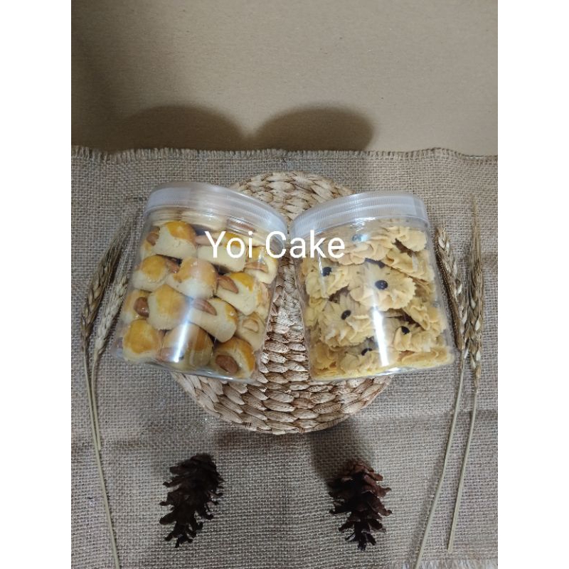 

kue kering Paket Nastar Mede dan Semprit toples 600ml