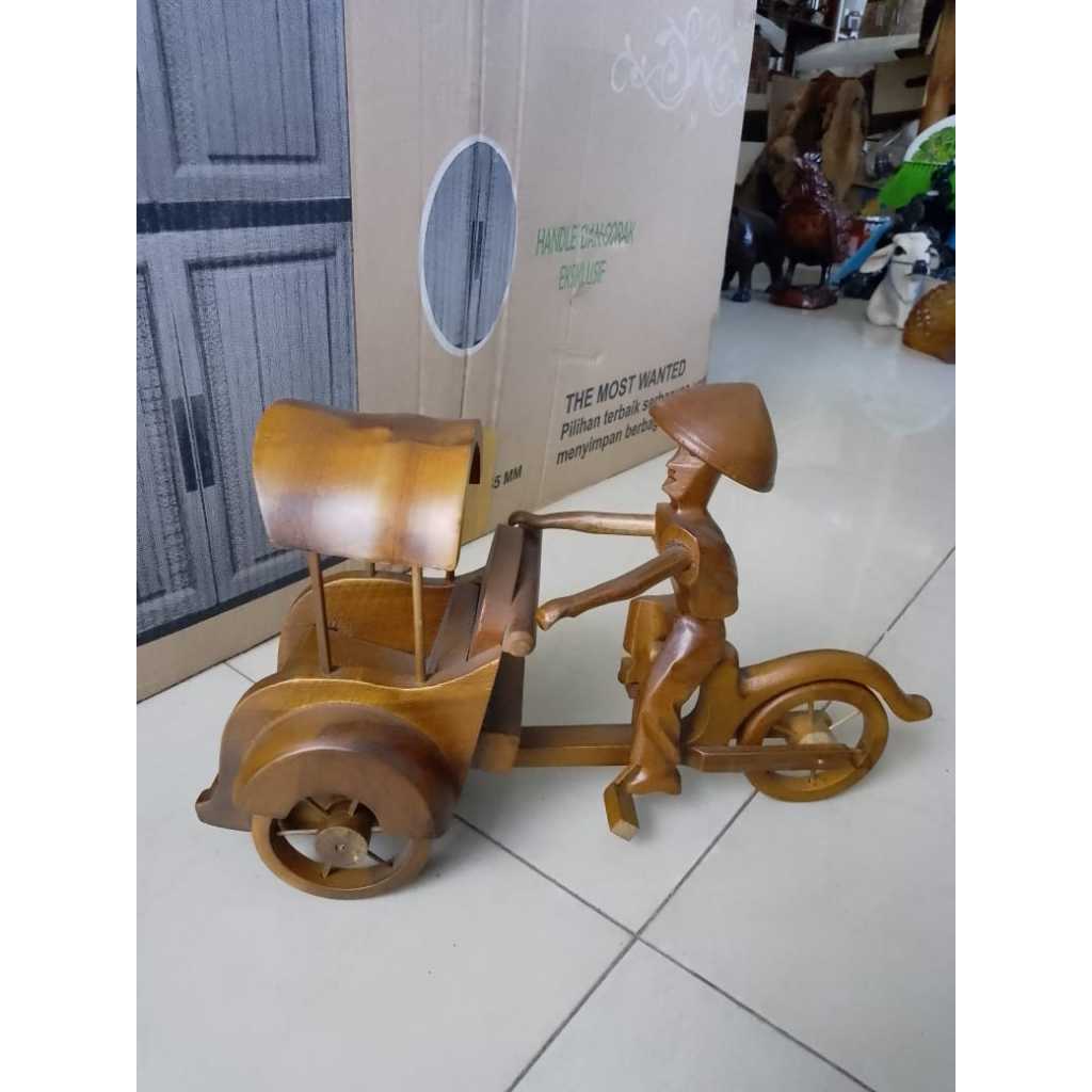Tilavie Miniatur Becak Bahan Kayu Hiasan Rumah Antik