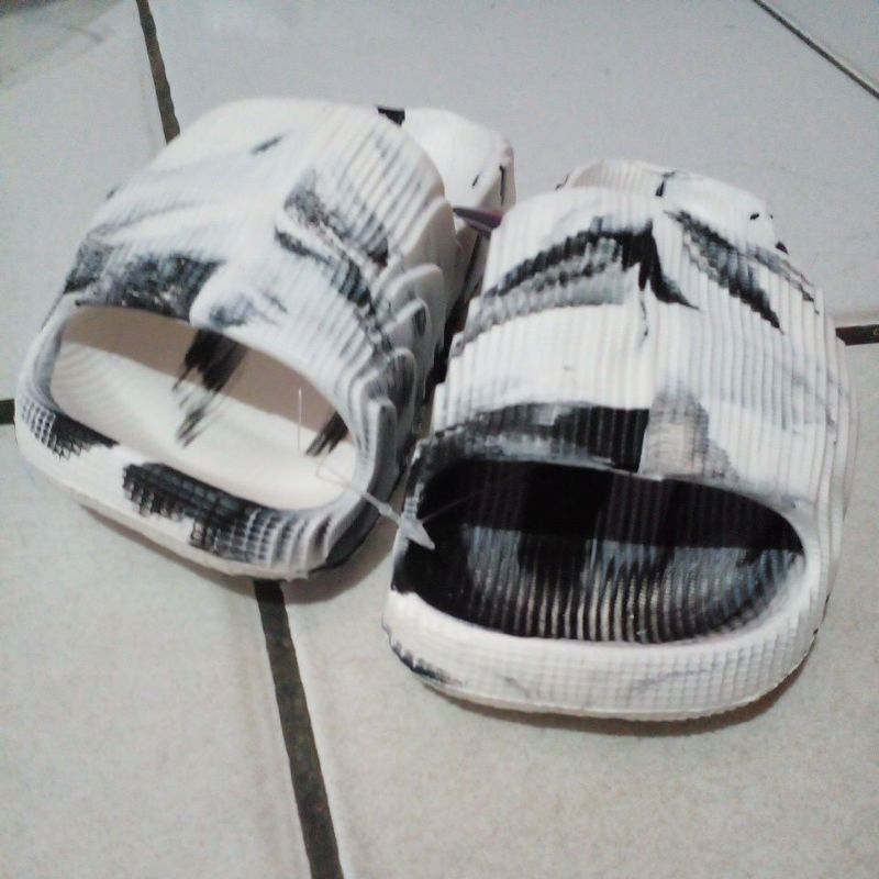sandal slop anak wanita pria adilette 22 usia 1-5 tahun