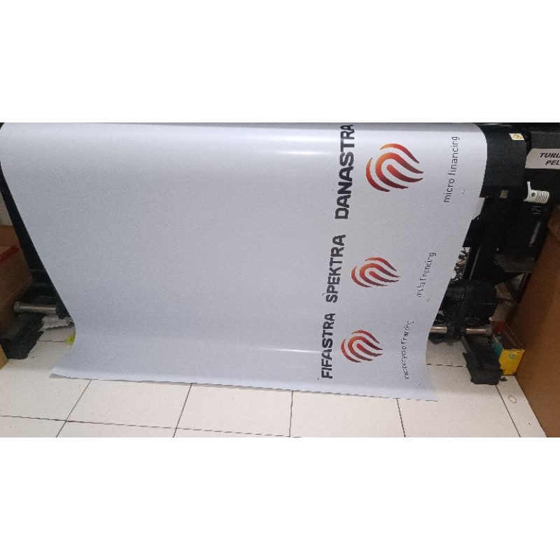 STIKER VYNIL UKURAN CUSTOM