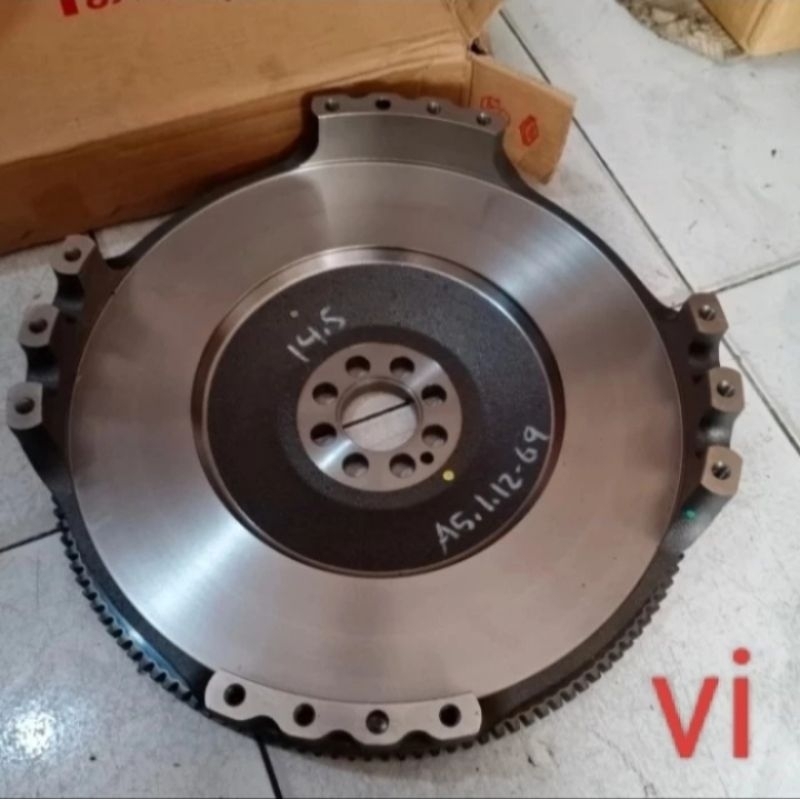RODA GILA GIGA FLY WHEEL ISUZU GIGA 285 240 SAMA PAKAIBARANG SESUAI GAMBAR