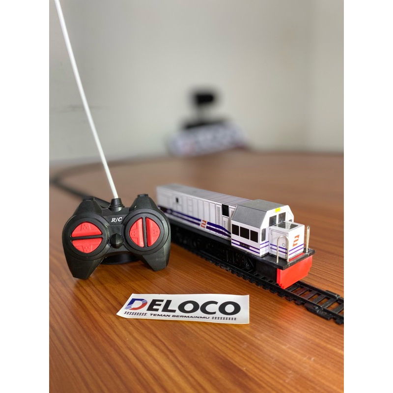 Miniatur Kereta Api Lokomotif cc201 ocean blue Mesin RC bisa jalan,pakai remot control,paling murah,