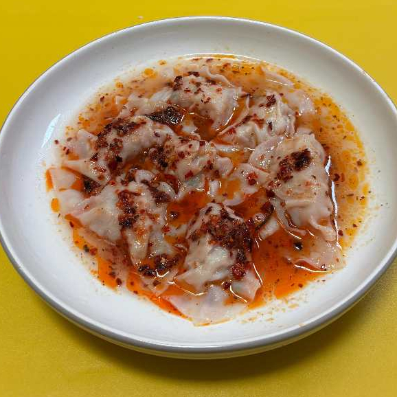 

pangsit chili oil original tulang rangu keju by militan snack