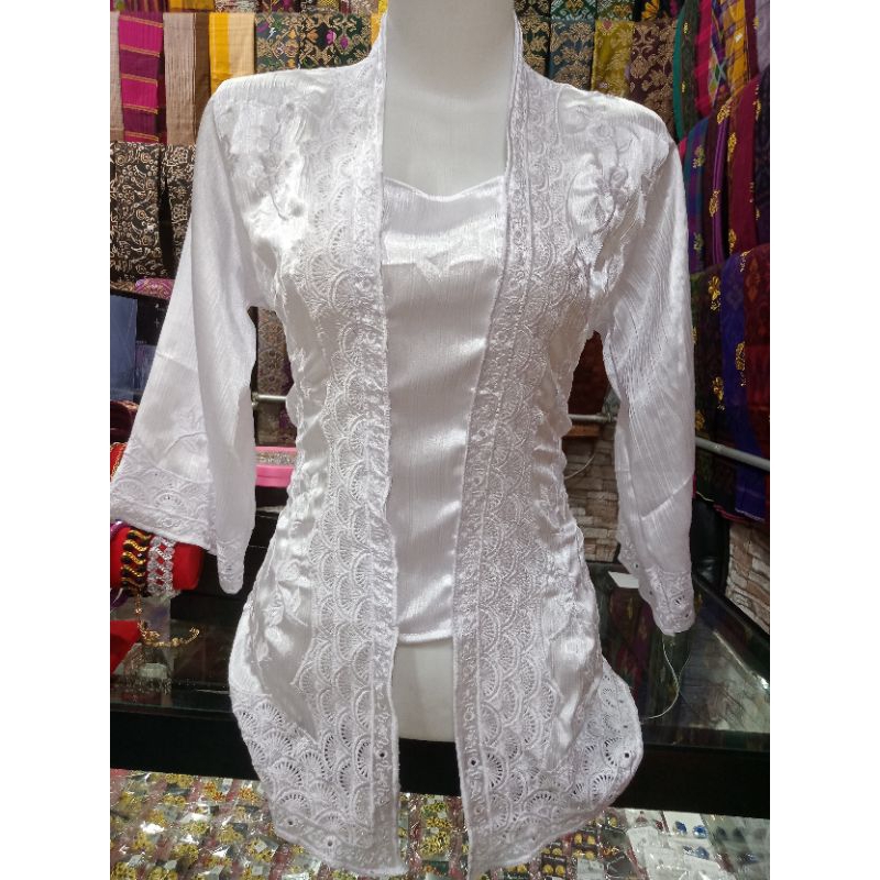 terbaru kebaya jadi Bali.. kebaya dewasa spesial warna putih..sutra silk kain halus nyaman dipakai u