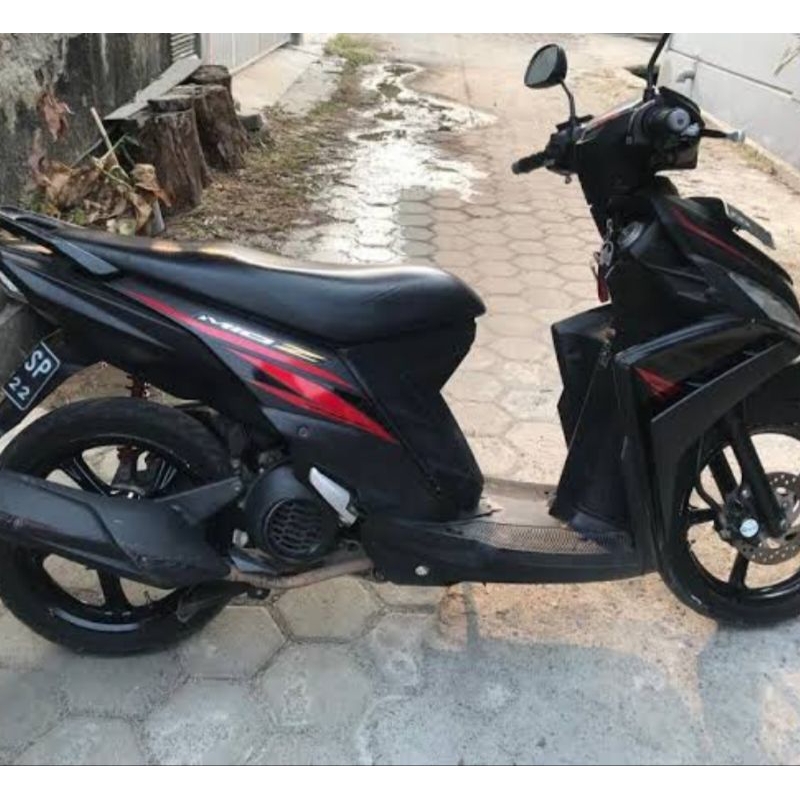 striping stiker les body Yamaha Mio Z hitam bahan original