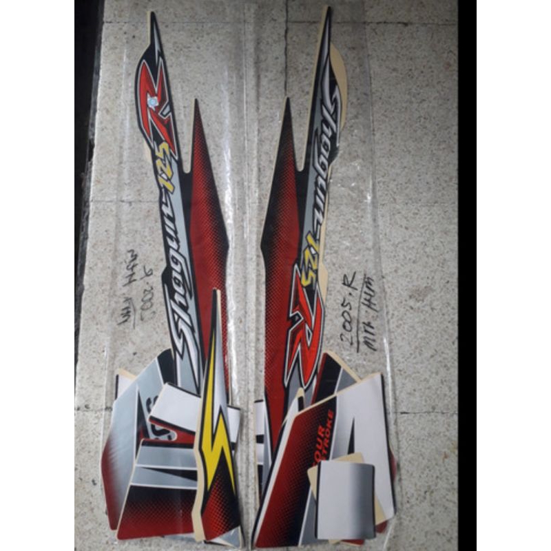 List Standart Shogun 125 R 2005